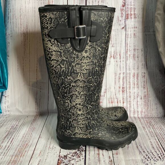 Gianni Bini Woman Tall Rain Boots Sz 6M - Picture 4 of 8